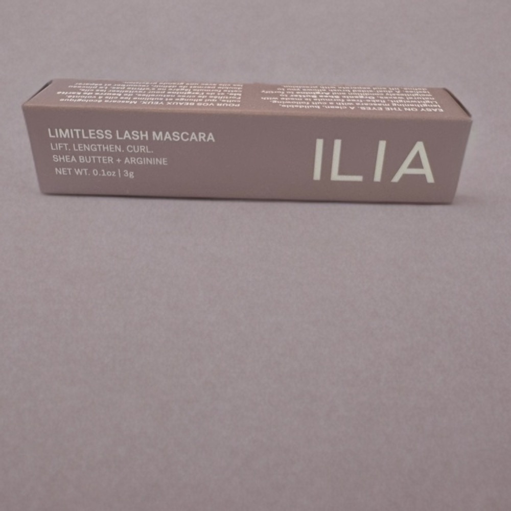 NWT ILIA Limitless Lash Mascara, After Midnight - mini/travel size